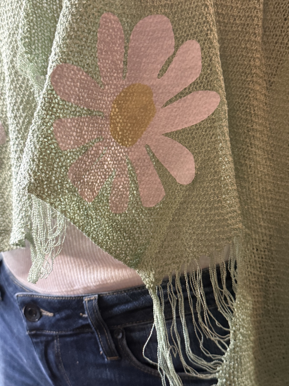 POL Oversized Light Green Distressed Fringe Knit with Daisy Graphic LG